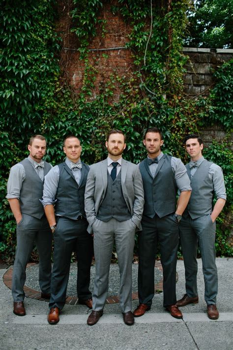 Jessica & Nic Lendvoy: Married | Wedding groomsmen, Groomsmen photos, Bridesmaids and groomsmen