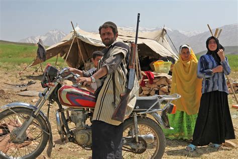 IMG_9295 Iran, Bakhtiari nomads | Bakhtiari nomad family, ne… | Flickr