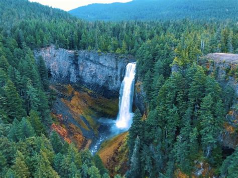 It looks like Salt Creek Falls is about 5 miles from the PCT in Oregon. : r/PacificCrestTrail