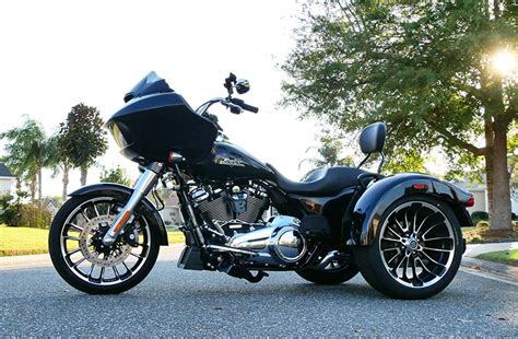 Review: Harley-Davidson Road Glide 3 - Women Riders Now