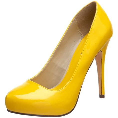 Isn’t it Amazing to have Yellow Shoes – StyleSkier.com