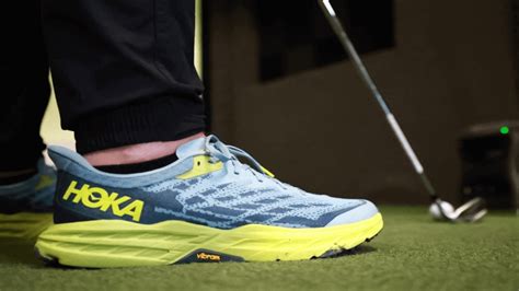 Why Are Golfers Choosing Hoka Golf Shoes Over Competition - StylesRant