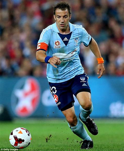 Alessandro Del Piero offside! Sydney FC captain on rival turf | Daily Mail Online