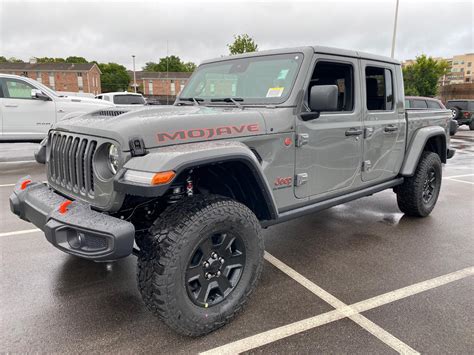 New 2021 Jeep Gladiator Mojave 4×4 4WD Crew Cab Pickup