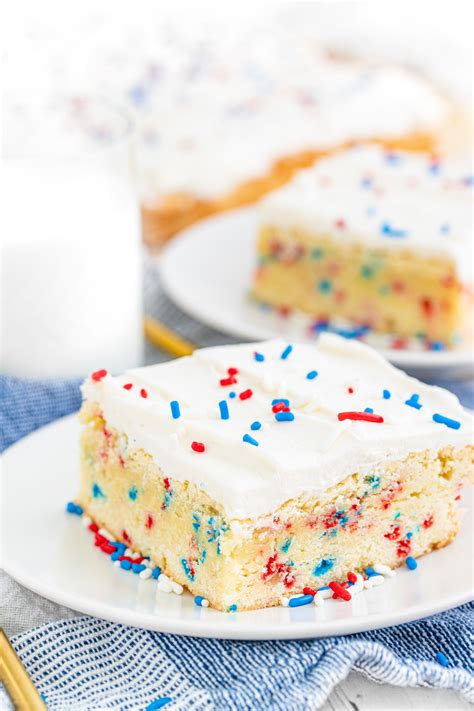 Sugar Cookie Bars with Frosting | Cutefetti