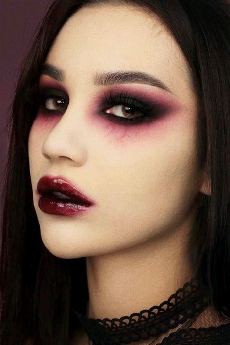 Pin by Ingrid Anceno on MAQUILLAJE DE F y H | Halloween makeup pretty, Halloween makeup scary ...