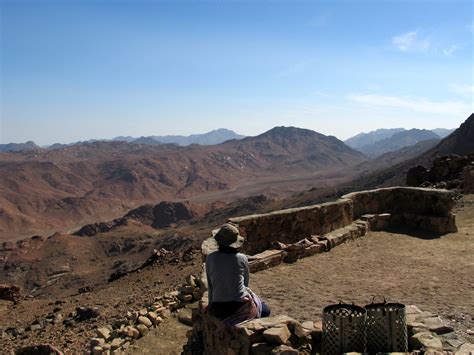 The Hikemasters' Trail Descriptions: Mount Sinai Summit Loop, Sinai Peninsula, Egypt