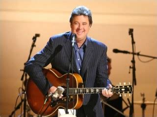 Vince Gill biography, birth date, birth place and pictures