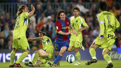 10 Years After His Own "Goal of the Century," Lionel Messi Still Can't ...