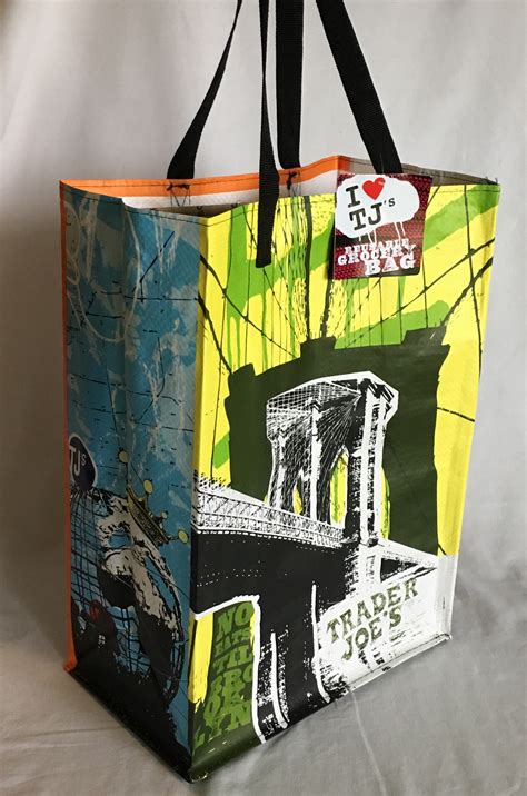 Trader Joe’s Reusable Grocery Tote Bag from New York – Greetings from the Past