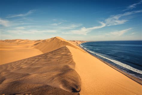 WOW Moment: A Private Champagne Lunch on the Namibian Coast