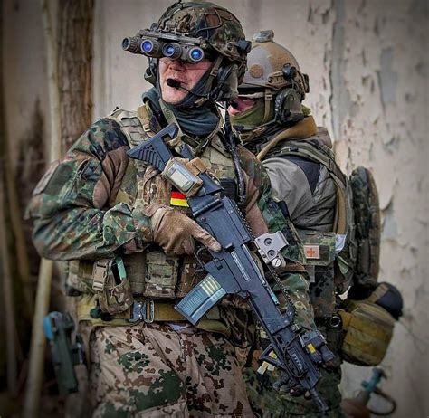 Soldiers of the German KSK Military Gear, Military Police, Usmc ...