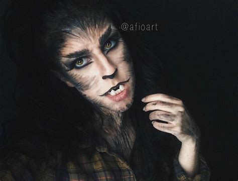 Shewolf/ werewolf makeup look Halloween costume | Werewolf makeup, Girl werewolf costume, Female ...