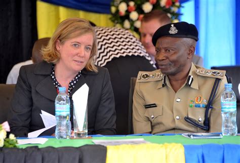 wavuti: U.S equips Tanzania Police force to curb illegal drugs and ...