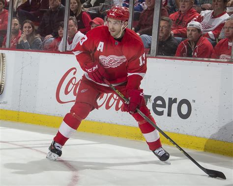 Detroit Red Wings: Is Pavel Datsyuk eyeing an NHL return?