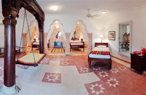 Neemrana Fort-Palace (Rajashthan, ) - Resort Reviews - ResortsandLodges.com