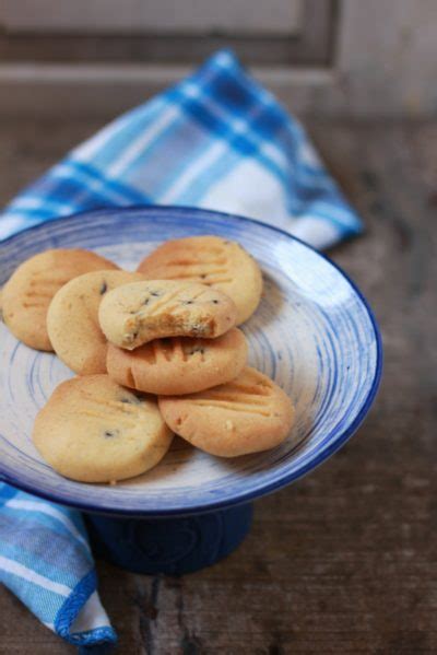 Custard cookies recipe, bakery style custard powder cookies