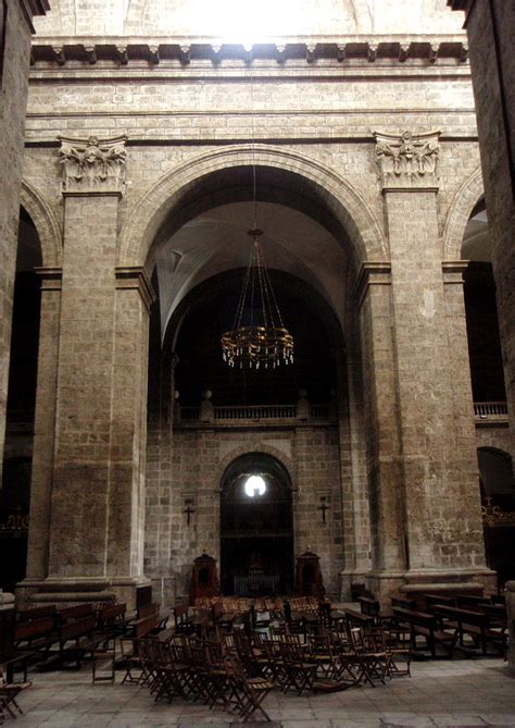 Hidden Architecture: Valladolid Cathedral: a suspended palimpsest