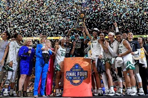 Lady Bears NCAA Basketball Champions 2019 | Sports Team History