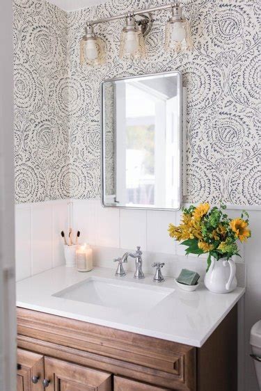 36 Modern Farmhouse Bathroom Ideas You Need to See | Hunker