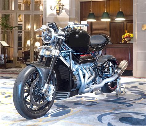 Eisenberg's berserk 500-horsepower lightweight V8 motorcycle