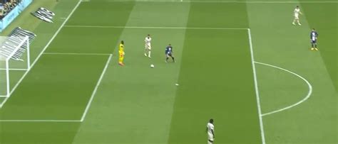 Kylian Mbappe Scored The Easiest Goal Of His Career After The Opposing ...