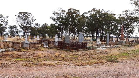 Inglewood Cemetery | Goldfields Guide