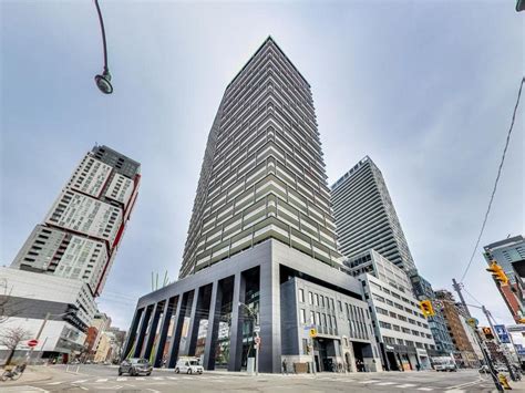 Downtown Toronto condo has ‘plus one’ bonus - The Globe and Mail