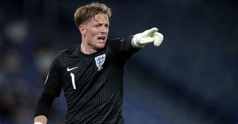 Pundit labels England star Pickford 'one of the best in the world' - Football365 - Flipboard