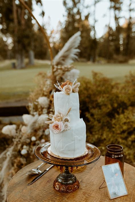 best burnt orange wedding details｜a&bé bridal shop