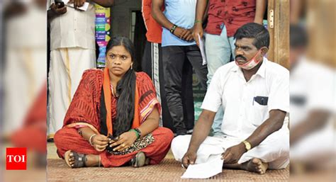 Dalit panchayat president protests caste abuse in Tamil Nadu | Trichy News - Times of India