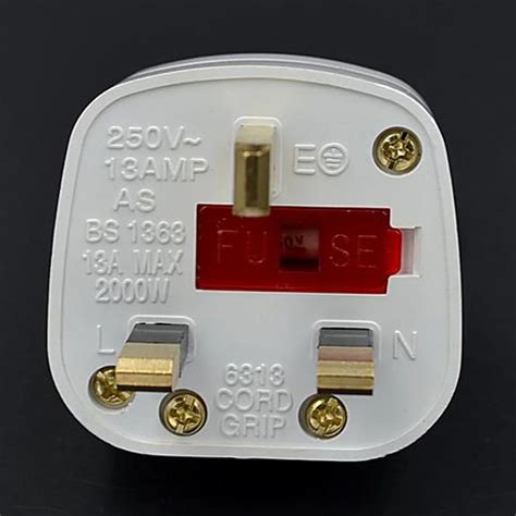 High quility white 13A 250V British power plug with fuse and ...