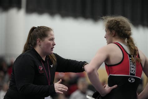 First official Iowa girls state wrestling tournament is here - Sports ...