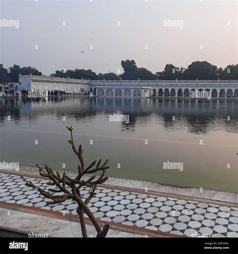 Gurdwara Bangla Sahib is the most prominent Sikh Gurudwara, Bangla Sahib Gurudwara inside view ...