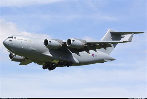 Boeing C-17A Globemaster III - UK - Air Force | Aviation Photo #1103917 ...