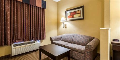 Quality Inn & Suites (Lafayette, LA): What to Know BEFORE You Bring Your Family