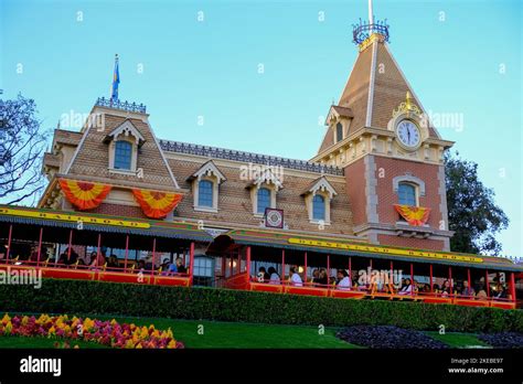 Disneyland in Anaheim, Orange County, California, USA Stock Photo - Alamy