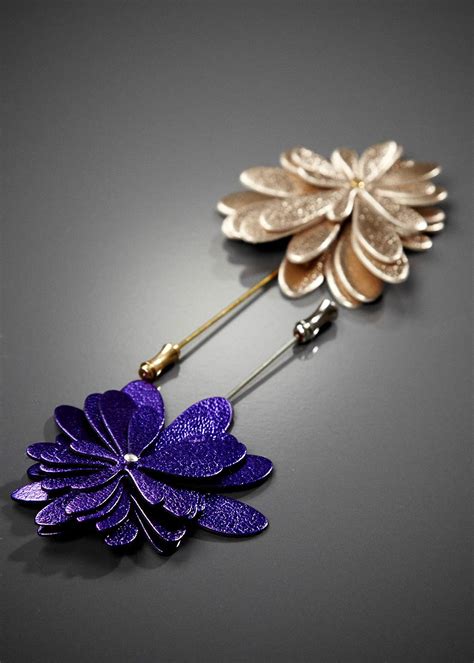 Broche - Flower on broche - Snygg