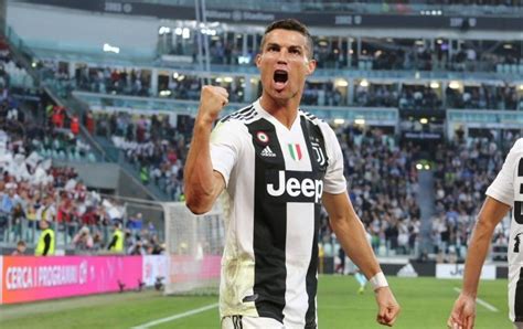 StarTimes Sponsored: Supercoppa Italiana -Ronaldo Looking for More ...