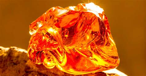 Amber Through the Ages: Origin Myths, Medical Uses, and Beautiful Baubles | Ancient Origins