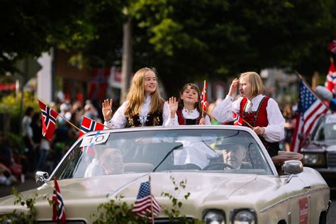 Photos: 17th of May Parade brings thousands to Ballard | Seattle Refined