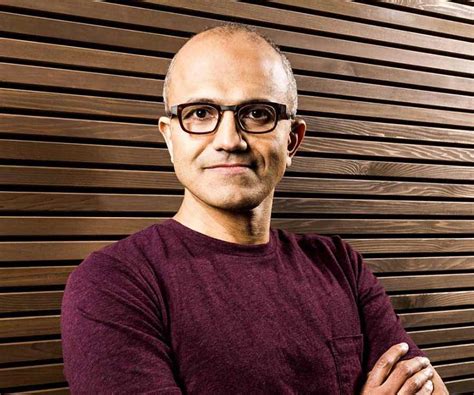 Satya Nadella Biography - Facts, Childhood, Family Life & Achievements