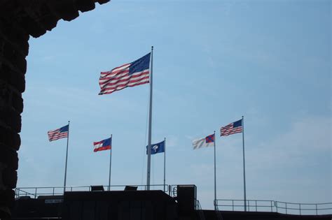 Fort Sumter Flags | Pics4Learning