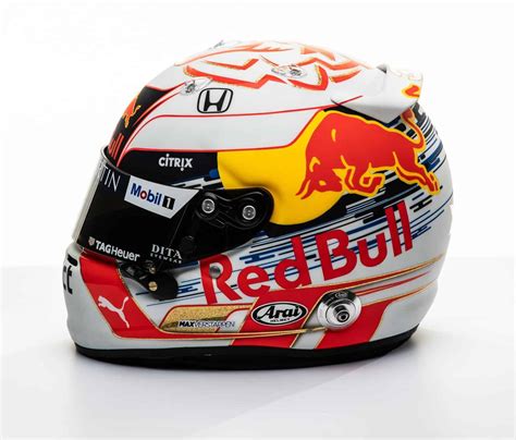 MAXF1 presents 2019 F1 drivers' helmets