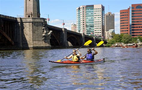 Chasing the Light: Charles River Kayaking