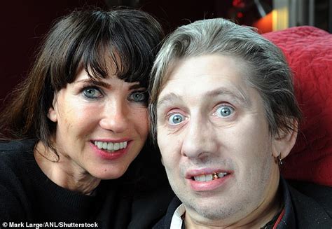 Shane MacGowan's wife wants to 'keep him alive as long as possible' | Daily Mail Online