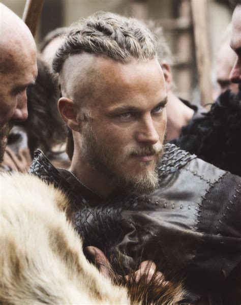 Ragnar Lothbrok - Vikings (TV Series) Photo (34256575) - Fanpop