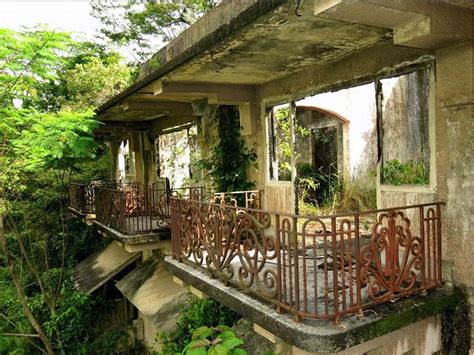 Istana Woodneuk | History of singapore, Outdoor structures, Outdoor