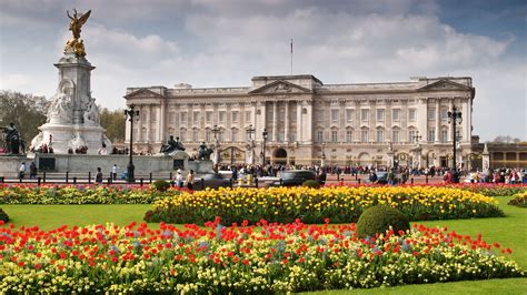 Queen Of England Castle