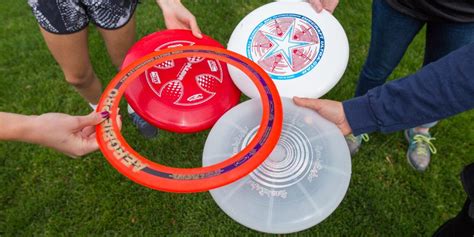 The Best Flying Disc (Surprise! It Isn't a Frisbee!): Reviews by Wirecutter | A New York Times ...